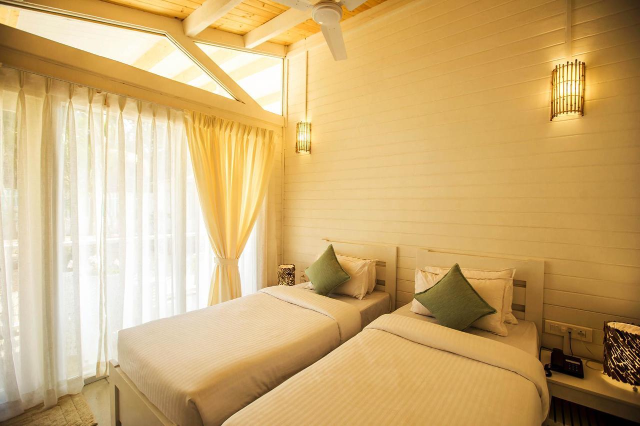 The White Resort 阿贡达 外观 照片