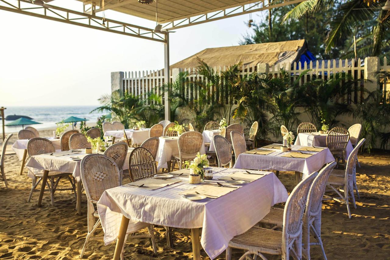 The White Resort 阿贡达 外观 照片