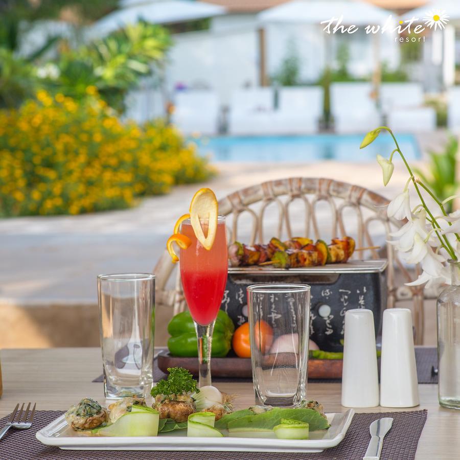 The White Resort 阿贡达 外观 照片